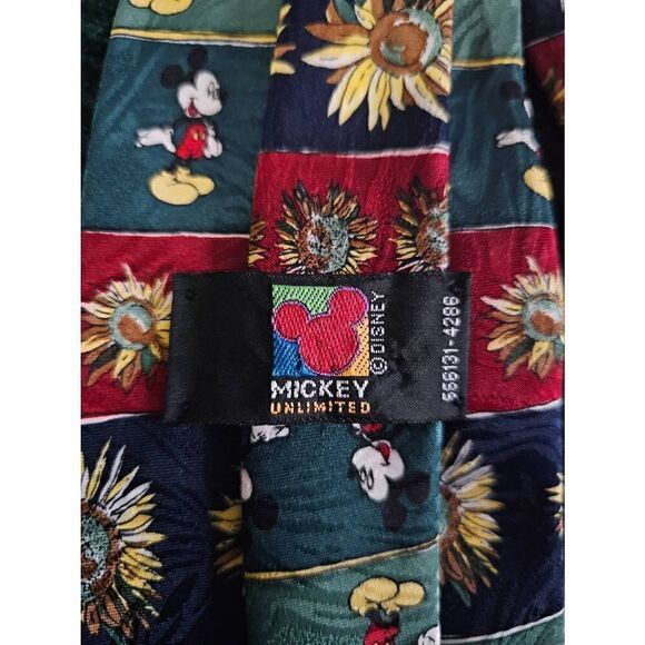 Tie Disney Classic Mickey Unlimited - Picture 3 of 6